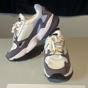 adidas Women's White and Gray Sneakers